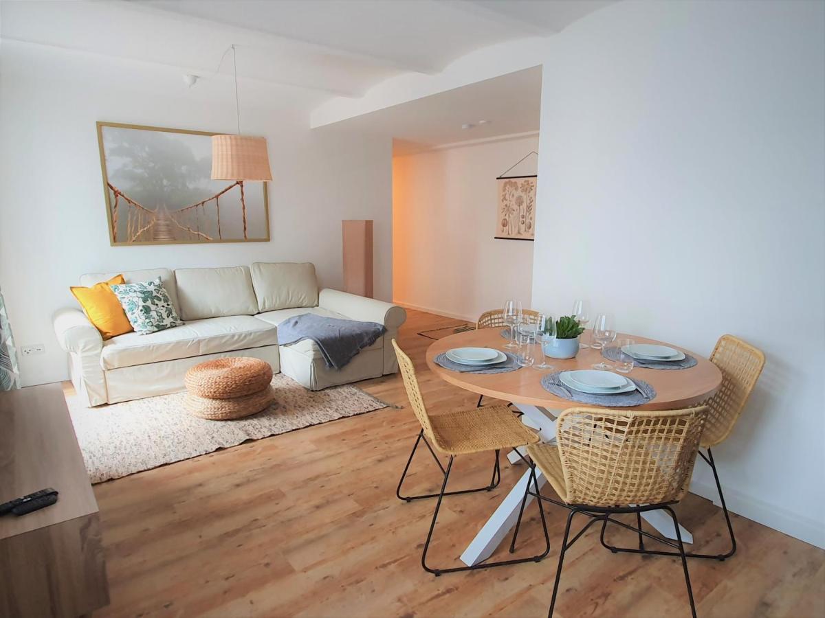 Pb Ferienwohnungen - Fewo 1 - Stilvoll Eingerichtetes Apartment Im Herzen Senftenbergs Ngoại thất bức ảnh